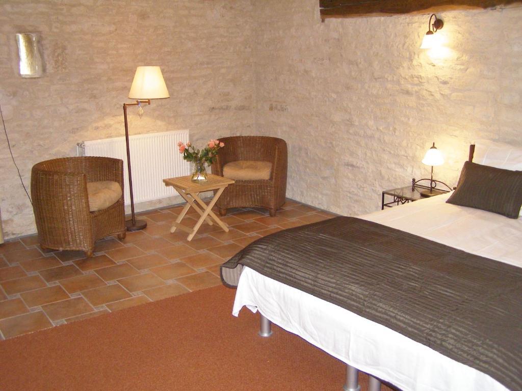 Charme Hotel La Dominotte Demigny Exterior foto